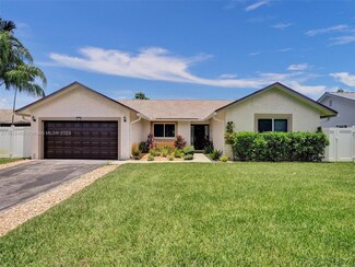 8241 SW 27th Place, Davie, FL 33328