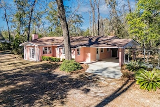 8441 NW 115th St, Chiefland, FL 32626