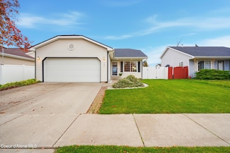 7488 N Wheatfield Dr, Coeur D Alene, ID 83815