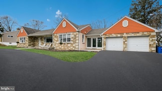 608 Grandview Ave, Feasterville Trevose, PA 19053
