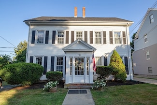 10 Cushman St Unit 1, Plymouth, MA 02360