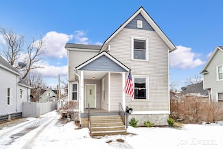 118 W 17th St, Holland, MI 49423