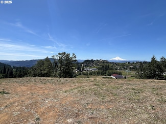 270 Off Rd, White Salmon, WA 98672