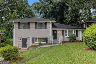 2083 Green Forrest Dr, Decatur, GA 30032