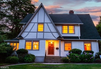 18 Braemore Rd, Montclair, NJ 07043
