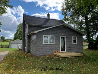7772 W 24th St, Fremont, MI 49412