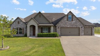 14902 E Fieldstone Dr N, Claremore, OK 74017