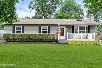 1425 Birmingham Ave, Toms River, NJ 08757