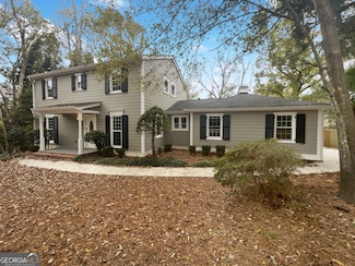 2824 Fontainebleau Dr, Atlanta, GA 30360