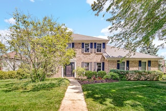 963 Monticello Dr, Naperville, IL 60563