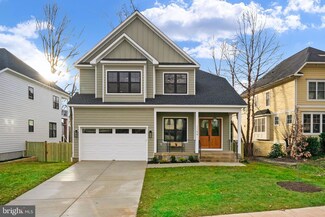 1154 N Ivanhoe St, Arlington, VA 22205