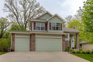 4517 29th St, Des Moines, IA 50310
