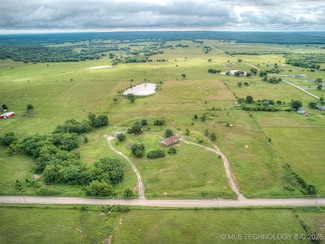 5840 N 180 Rd, Beggs, OK 74421