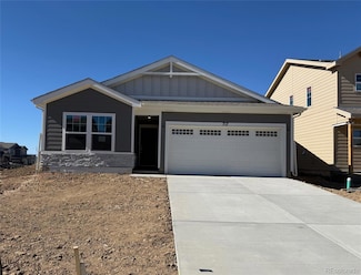 717 N Clubview St, Watkins, CO 80137