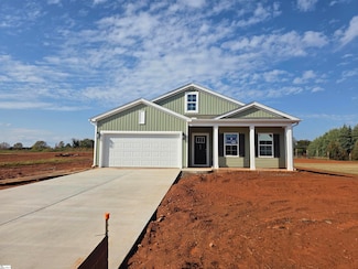 410 Dodger Ave, Chesnee, SC 29323