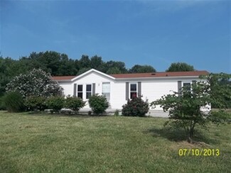 6082 Kerr Rd, Cedar Grove, IN 47016