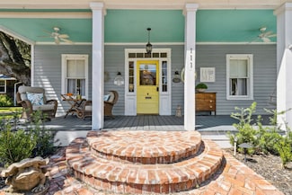 111 S 6th St, Fernandina Beach, FL 32034