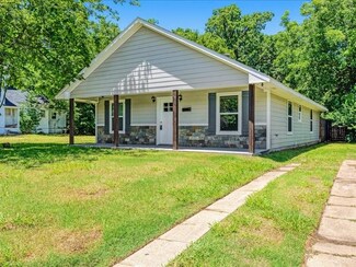 911 W Morton St, Denison, TX 75020