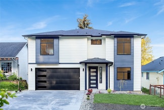 104 S 44th St, Bellingham, WA 98229