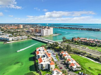 5532 Puerta Del Sol Blvd S Unit 136, Saint Petersburg, FL 33715