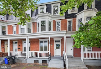 348 Harris St, Harrisburg, PA 17102