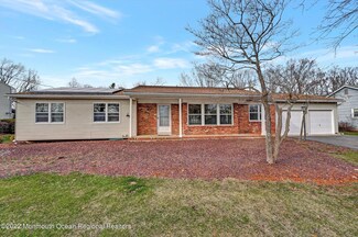 35 Quebec Rd, Marlboro, NJ 07746