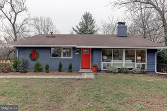 4513 Apple Tree Dr, Alexandria, VA 22310