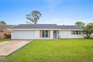 3911 Ken Dr, Lake Charles, LA 70605