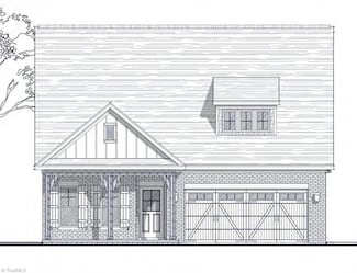 130 Castle Pond Dr, Winston-Salem, NC 27107