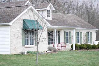 120 Lakeview Dr, Hartford City, IN 47348