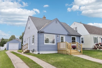 3817 S 20th Place, Milwaukee, WI 53221