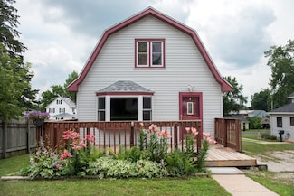 304 Pearl St, Spring Valley, MN 55975