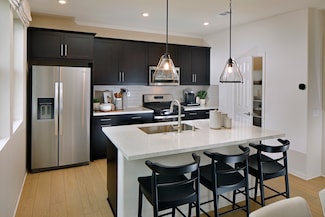 PLAN SIX, Pomona, CA 91766
