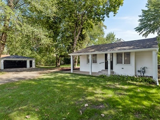 1417 Melrose Ave, Round Lake Beach, IL 60073