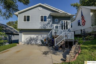 810 4th Ave, Plattsmouth, NE 68048