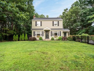 82 Rangeway Rd, North Billerica, MA 01862