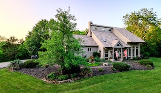 285 Botkins Ln, Frankfort, KY 40601