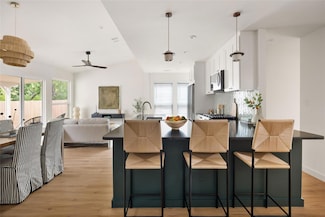 4807 Pewter Ln, Austin, TX 78744