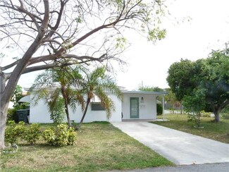 412 NE 3rd Ave, Hallandale Beach, FL 33009