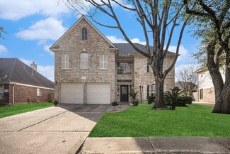 4914 Bayfair St, Pasadena, TX 77505