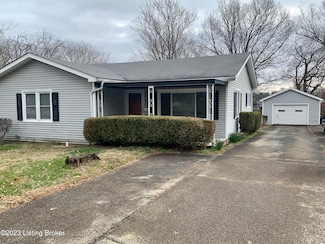 111 Franklin Ave, La Grange, KY 40031
