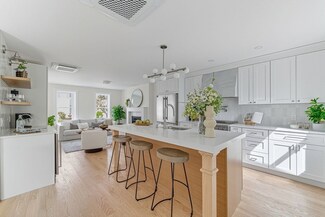 177 Cowper St, Boston, MA 02128