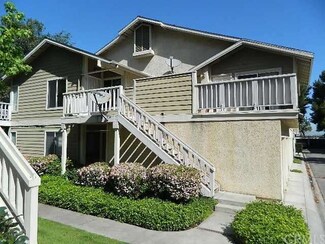 6925 Brightwood Ln Unit 105, Garden Grove, CA 92845