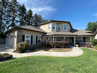 3024 S Byrd Ct, Visalia, CA 93292