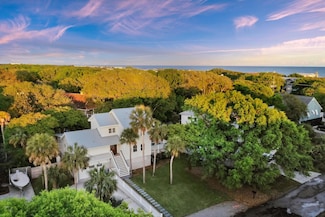 16 42nd Ave, Isle of Palms, SC 29451