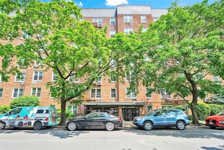 68-15 Selfridge St Unit 5D, Forest Hills, NY 11375