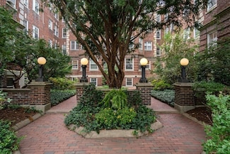 43 Linnaean St Unit 45, Cambridge, MA 02138