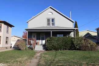 107 W Grant St, Marshalltown, IA 50158