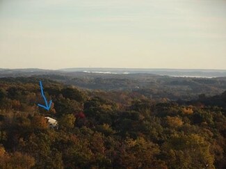 1280 Smokey Hollow Rd, Highland, WI 53543