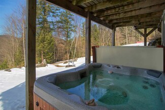 198 E Hill Rd, Wardsboro, VT 05355